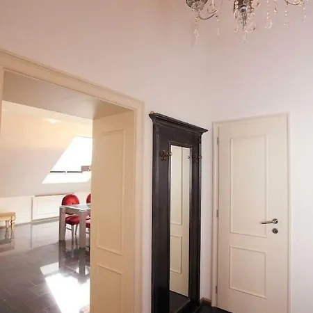 Center Location Luxury Πράγα