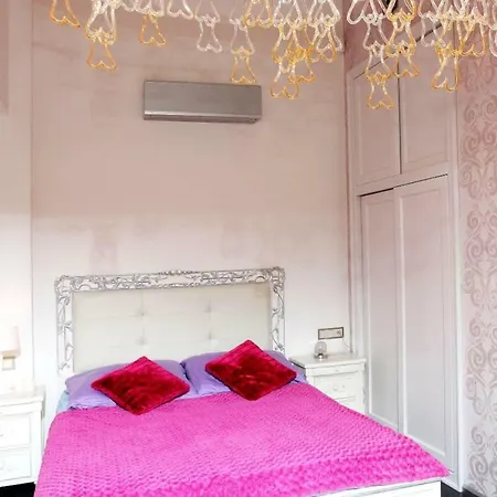 Center Location Luxury Daire