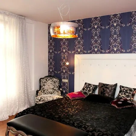 Center Location Luxury Διαμέρισμα *
