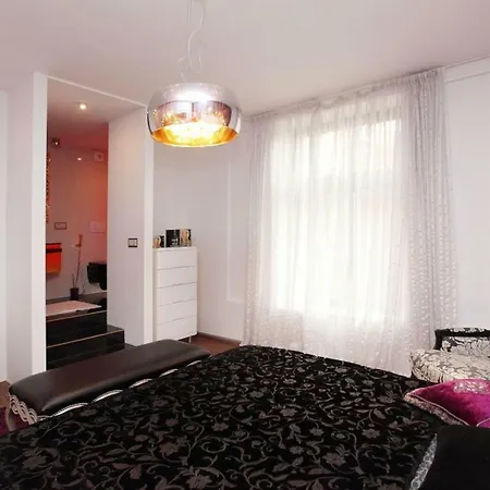 Διαμέρισμα Center Location Luxury *